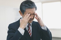 「加齢黄斑変性」は放置すると失明も!? 要注意の見え方を眼科医が解説