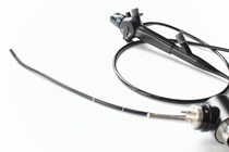 胃カメラは｢鼻から? 口から?｣ 医師が違いを解説 検査中の痛みやえずきは鎮静剤を使えば解決?