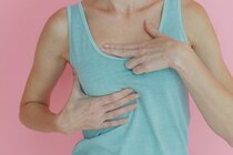 【闘病】『乳がん』は脳へ転移していた… 忙しさで検査できなかった“シコリ”の正体