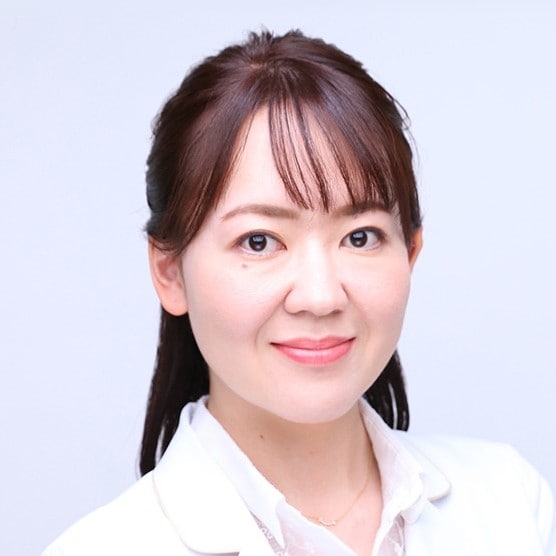 小渕 英里医師