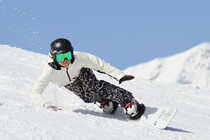 【闘病】“いつもの症状”は『難病』だった 「もう一度スノーボードをしたい…」