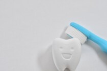 「妊娠中にちゃんと歯磨きをしないと早産する可能性がある」これって本当!?