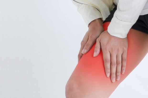 炎症を起こした太もも