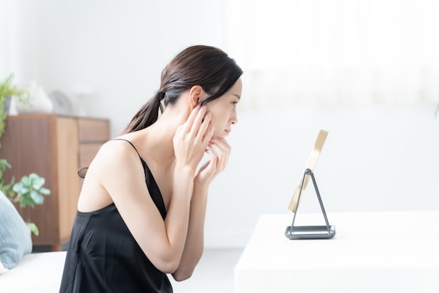 歯列矯正で抜歯をすると口元が下がりすぎる？理由や影響、防ぐポイントを解説