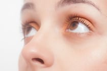 新生血管黄斑症、加齢黄斑変性症の原因・症状・治療方法とは？