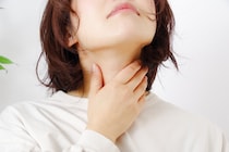 成人女性の10人に1人がかかる「橋本病」、その原因や治療法とは