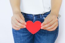 性器にできたブツブツ、もしコンジローマだったら？ 「いずれ肥大化やパックリと切れてしまうことになりかねない」