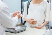 【薬剤師解説】妊婦が禁忌とされている薬10種類を解説！ロキソニンなど市販薬も注意が必要
