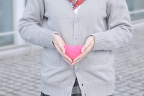 ～実録・闘病体験記～ 「卵巣がんへの向き合い方を決めた3人の女性」