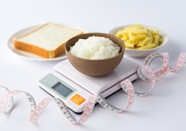 炭水化物抜きダイエットは痩せる？ 痩せない？ 正しい方法を管理栄養士が解説