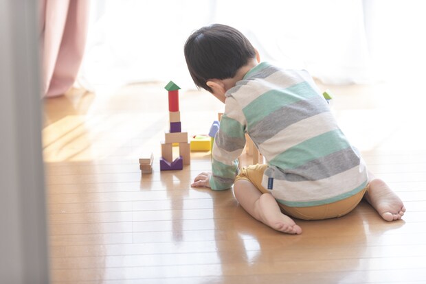 母の入院を機に言葉が出なくなった幼少期