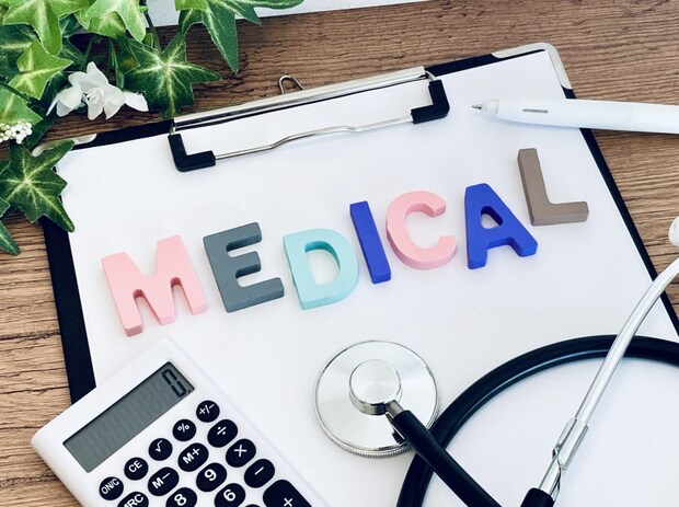 お口の端からよだれが出る場合の治療方法