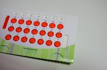 ピルの副作用について産婦人科医が解説「吐き気などの副作用は徐々に軽減する。重い副作用もごく稀なので正しい理解を」