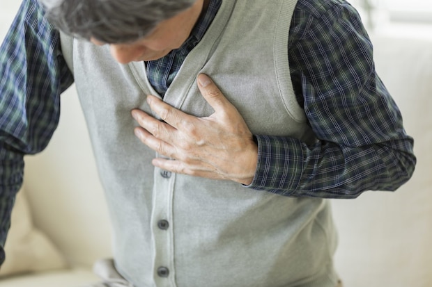 心筋梗塞には予兆がある？ どんな症状に要注意？