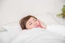 「おたふく風邪」とは？ワクチン接種のタイミングについても解説！