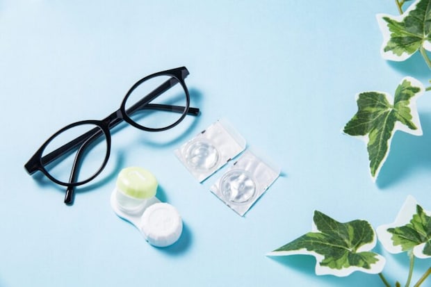 眼鏡とコンタクトレンズ