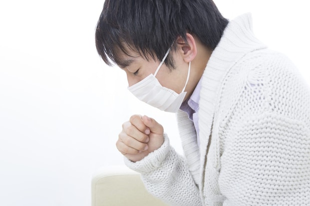 インフルエンザ・コロナ・マイコプラズマ肺炎のトリプル流行に要注意！ 重症化しやすい人の特徴を医師が解説