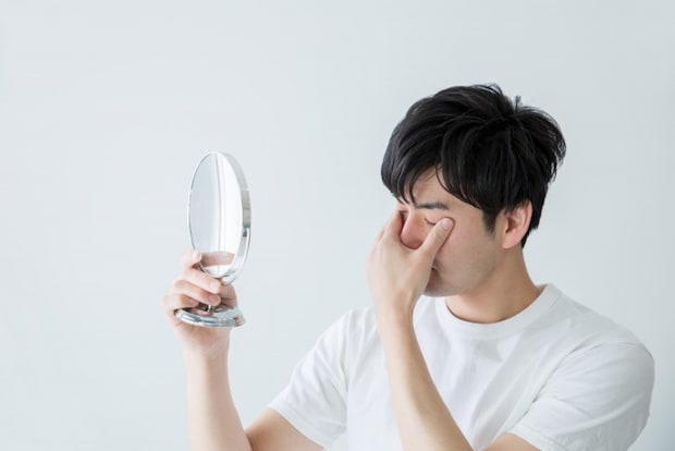 網膜剥離のセルフチェック