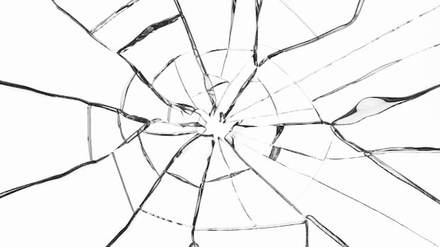 セラミックとハイブリッドセラミック｜耐久性の違い