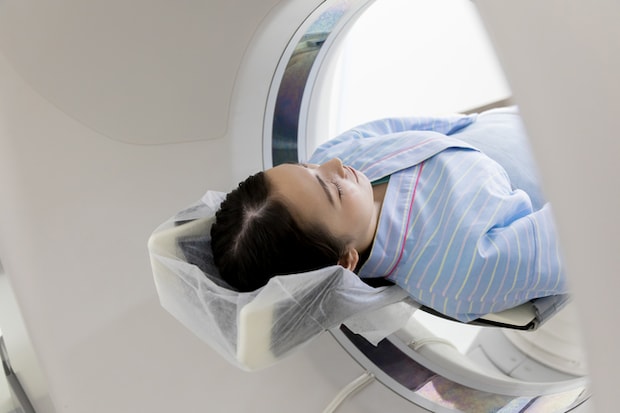 「きっと誤診だ。何かの間違いだ。」