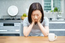 様々な症状が起こる更年期障害、どのように対策すればいいの？