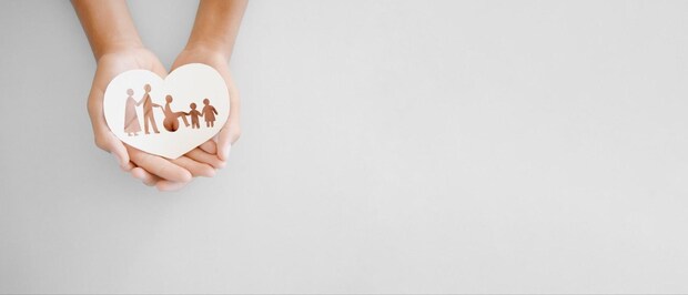 介護保険制度とは？仕組みや対象者、サービス内容と手続きの流れを解説