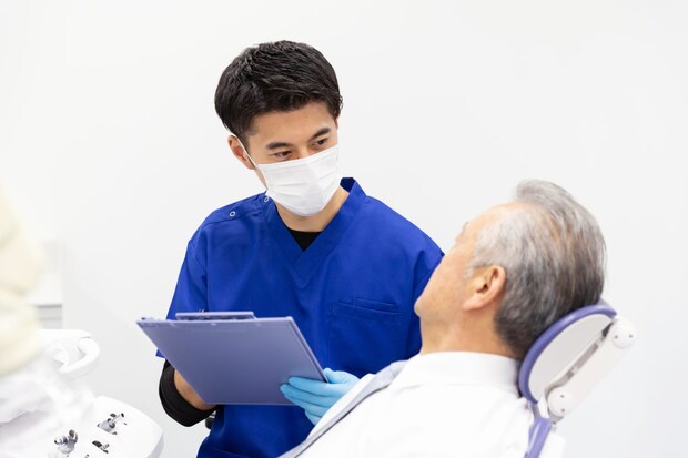 重度歯周病とインプラント：骨が足りない場合、治療をどう考えるべき？