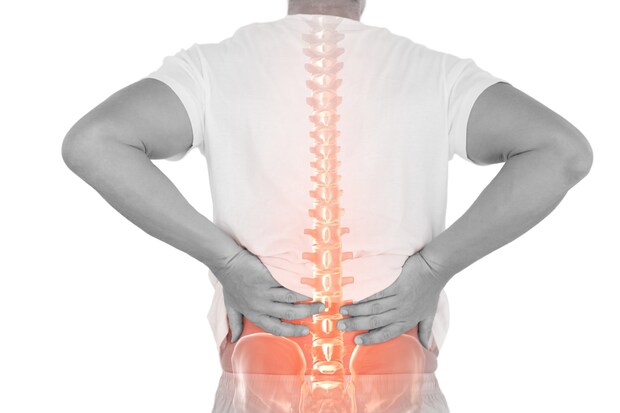 海外から患者が集まる脊椎手術「MIST（最小侵襲脊椎治療）」はどんな治療なのか？【医師監修】