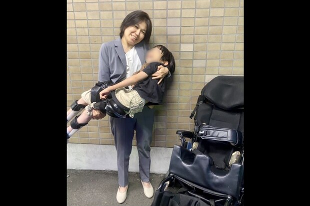 【闘病】「全介助が必要な子をもつ母」に『脳動脈瘤』発覚… “脳梗塞”も発症