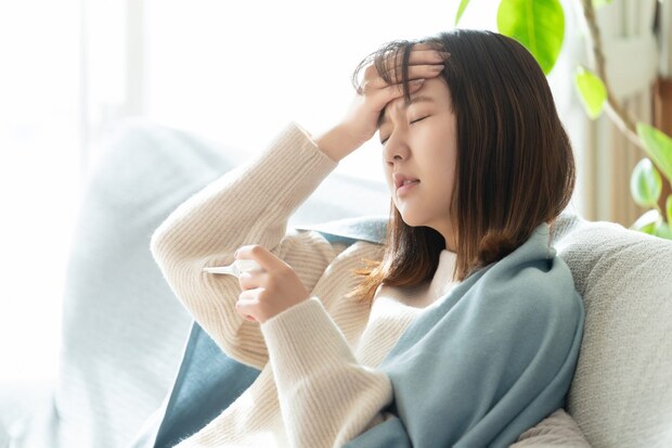 インフルエンザで熱が上がったり下がったりする理由と注意点を徹底解説！