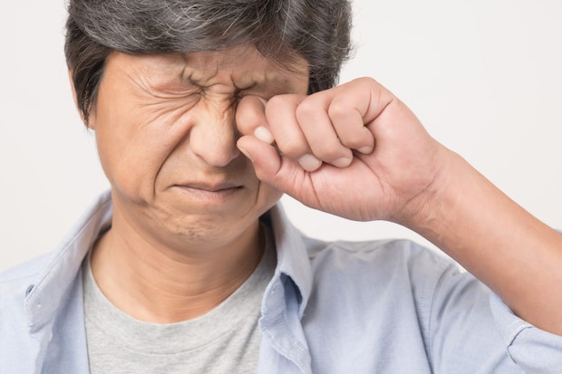 糖尿病性白内障の症状と治療