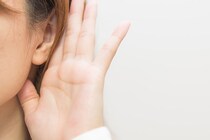 難聴の症状や原因、治療方法とは？