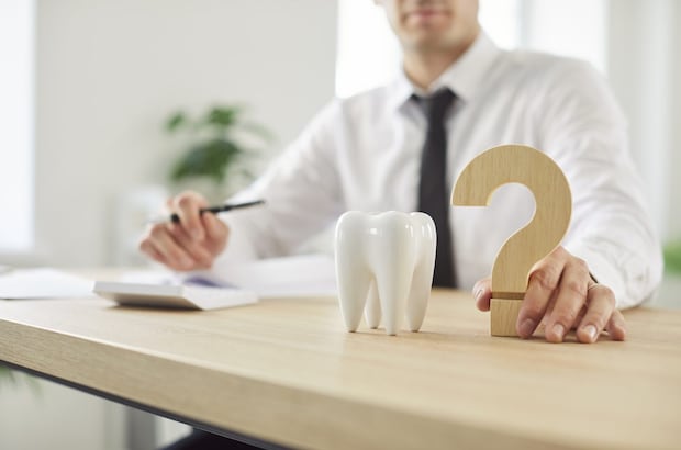 抜歯即時インプラントとは？ 基本の仕組みと適応症例