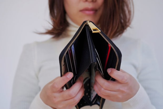 買い物依存症のサインと症状