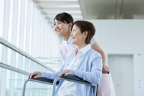 要介護になる原因は？予防法と具体的対策から、介護保険の制度や費用まで解説