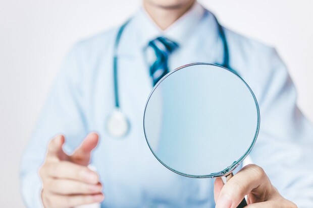 うつ病だと嘘をつく背景と見抜くポイント