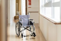 介護保険施設とは？3つの種類とサービス内容、違いや費用の目安を解説します