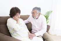 「家族が認知症かも？」と思ったら 医師がもの忘れ外来の受診から診断までの流れを解説