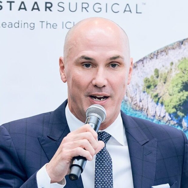 ウォーレン・ファウスト 氏