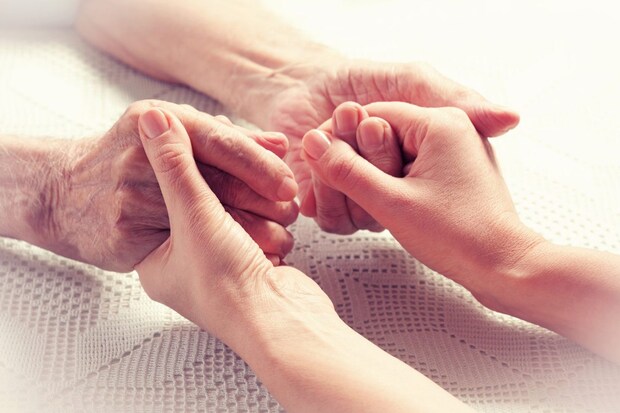 介護用防水シートを使用するメリットと注意点
