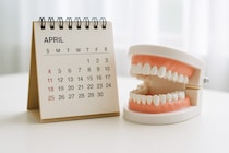 部分矯正の通院頻度はどのくらい？装置別の通院ペースや治療期間、注意点などを解説