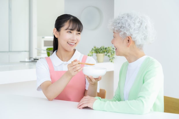 介護における三大介助の役割と業務内容