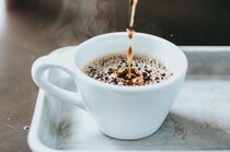 ｢コーヒーが頭痛に効く｣のはなぜ？ 秘密はカフェインと神経にあり【管理栄養士監修】