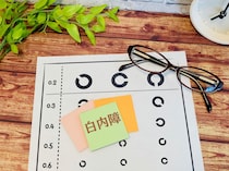 白内障の治療方法は？治療法の種類やメリット・デメリット、合併症のリスクなどを解説