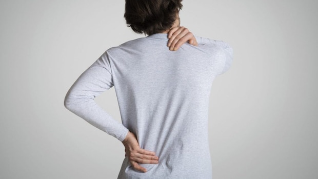 痛みの原因は筋膜? 『慢性的な痛み』を緩和する「ハイドロリリース」【医師監修】