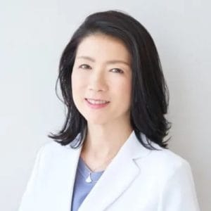 市川 りえ