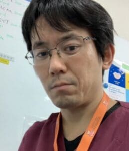 春日 武史