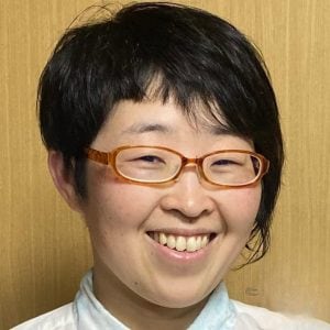 都々地尾 ゆき