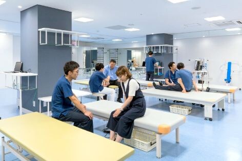 ぜんしん整形外科 立川スポーツリハビリクリニック