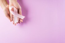 【闘病】「絶対にがんや…」 人間ドックで見つかった悪性度の高い『乳がん』に絶望